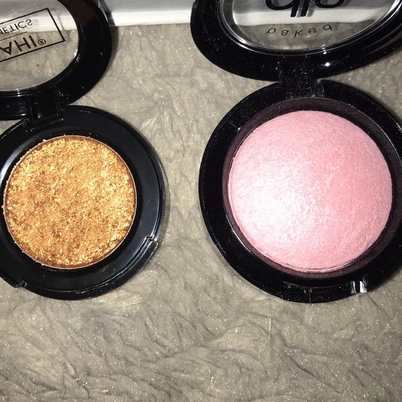 Makeup bundle - Picture 4 of 6